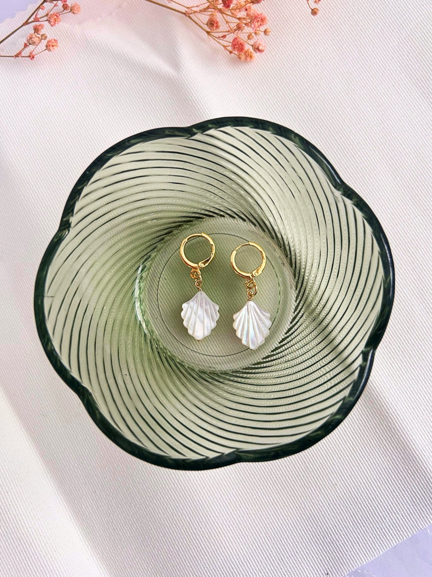 SHELL earrings
