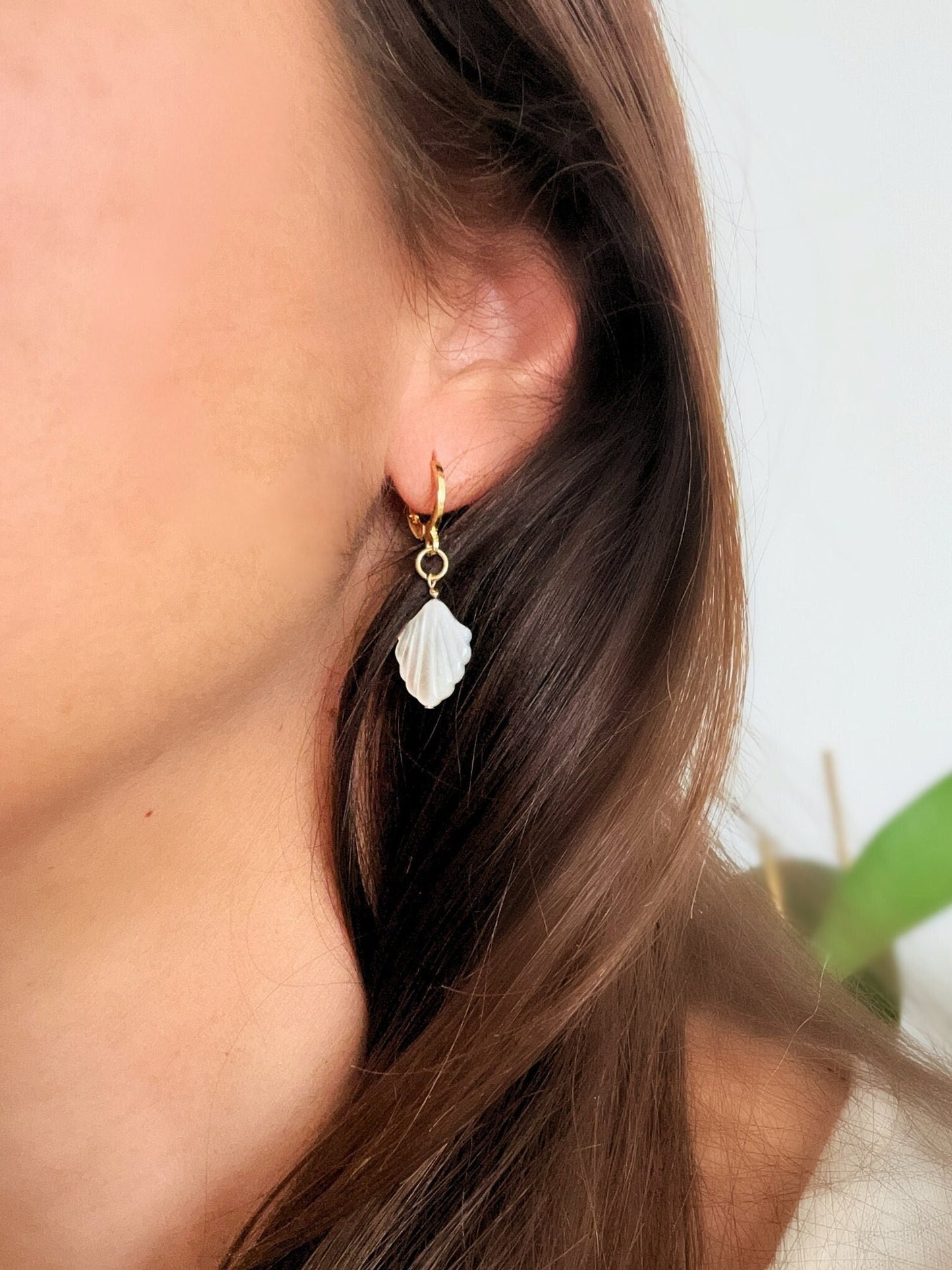 SHELL earrings