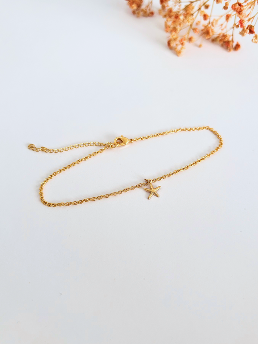 Tobillera delicada con estrella de mar, chapada en oro 18K. Regalo clásico mujer. Trópico Jewelry